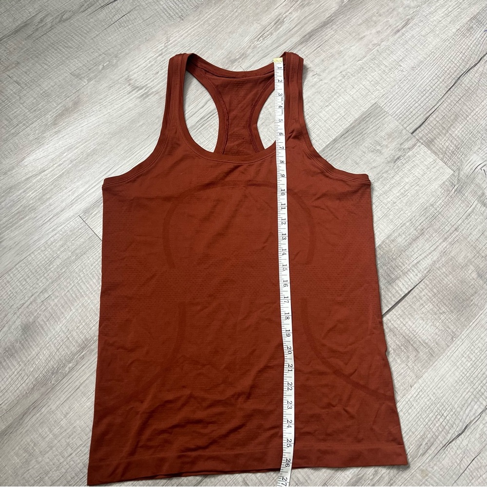 LULULEMON Swiftly Tech Racerback Tank Top
Dark Terracotta Size 8 - Picture 8 of 9